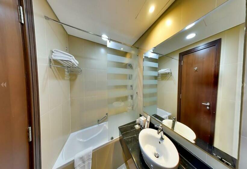 اتاق استاندارد با تخت بزرگ, Millennium Central Downtown