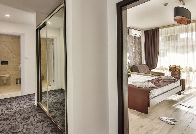 Люкс Deluxe 2 Спальни, Prestige Deluxe Hotel Aquapark Club   All Inclusive