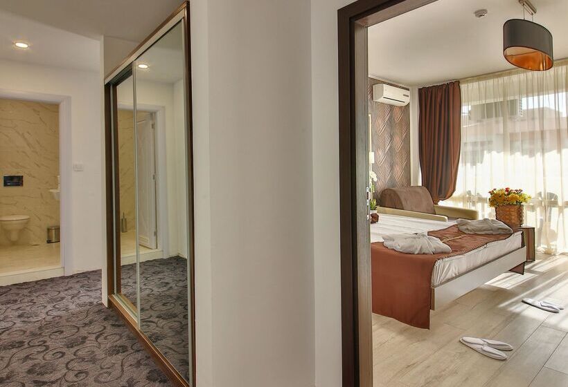 Люкс Deluxe 2 Спальни, Prestige Deluxe Hotel Aquapark Club   All Inclusive