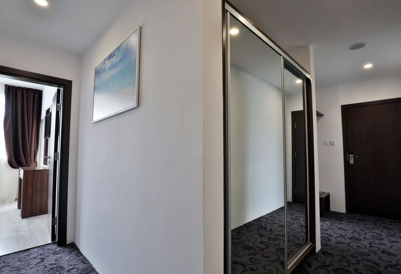 Люкс Deluxe 2 Спальни, Prestige Deluxe Hotel Aquapark Club   All Inclusive