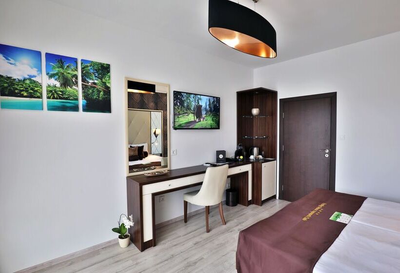 Люкс Deluxe 2 Спальни, Prestige Deluxe Hotel Aquapark Club   All Inclusive