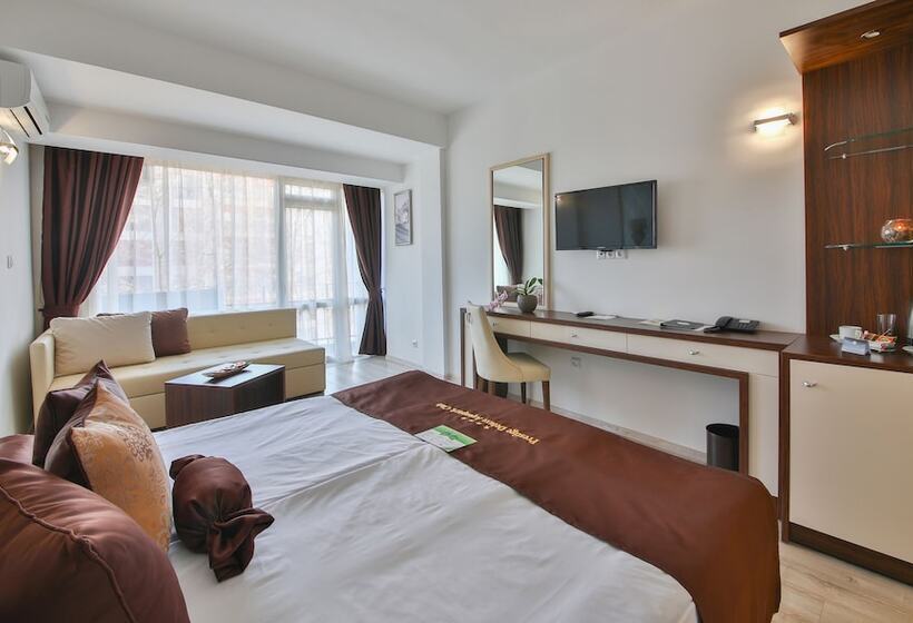 Номер Deluxe, Prestige Deluxe Hotel Aquapark Club   All Inclusive