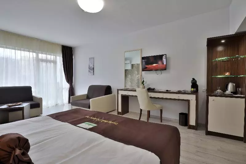 デラックスファミリールーム, Prestige Deluxe Hotel Aquapark Club   All Inclusive