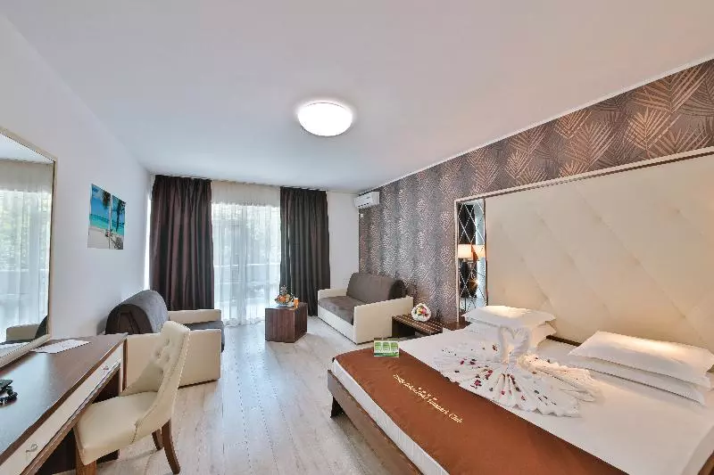 デラックスファミリールーム, Prestige Deluxe Hotel Aquapark Club   All Inclusive
