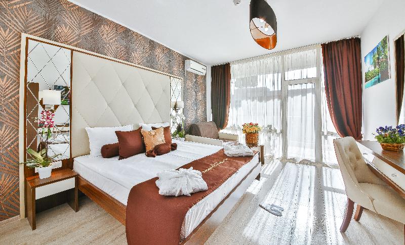 Семейный Номер Deluxe, Prestige Deluxe Hotel Aquapark Club   All Inclusive