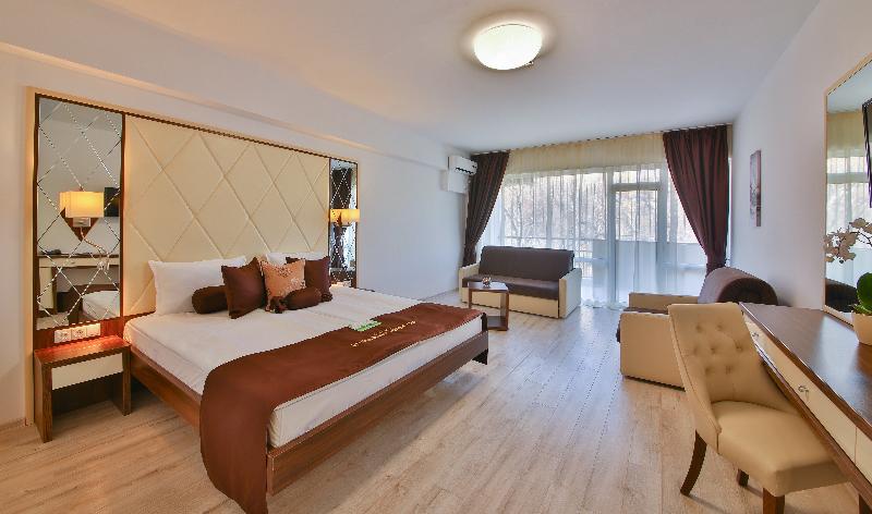 Семейный Номер Deluxe, Prestige Deluxe Hotel Aquapark Club   All Inclusive