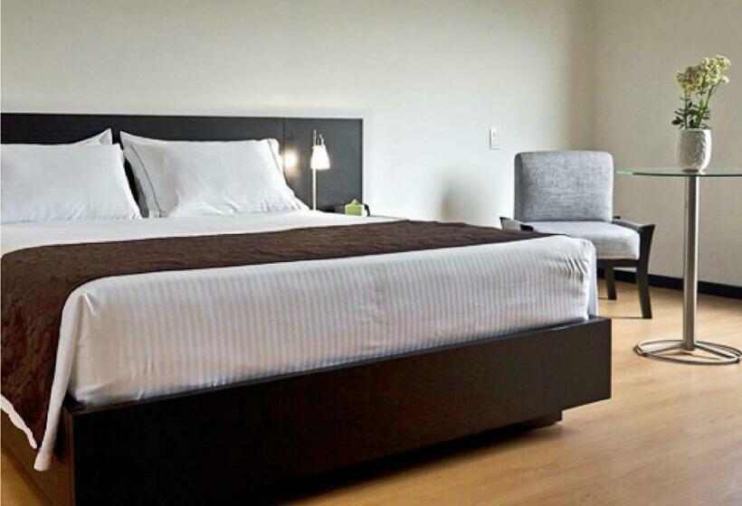 수피리어 룸, Tequendama Hotel Medellín   Estadio