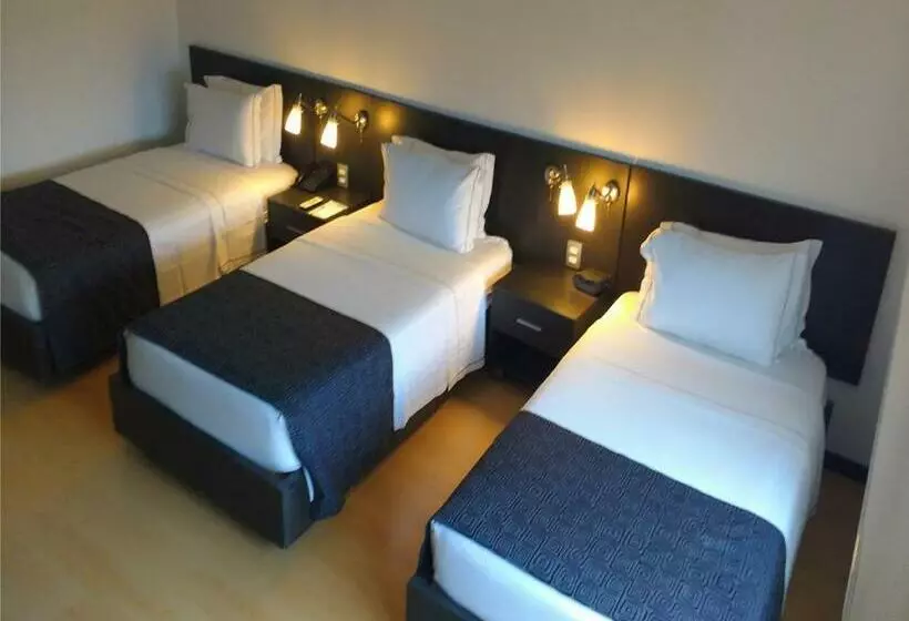 スタンダードトリプルルーム, Tequendama Hotel Medellín   Estadio