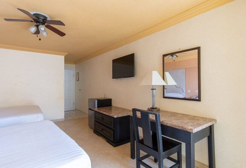 带2个双人床的标准工作室, Playa Bonita Resort