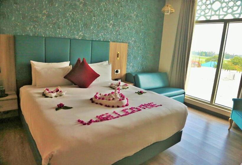 总统套房, Golden Tulip Zanzibar Airport Hotel & Spa