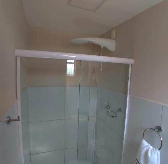 Quarto Triplo Estandar, Pousada Maresia