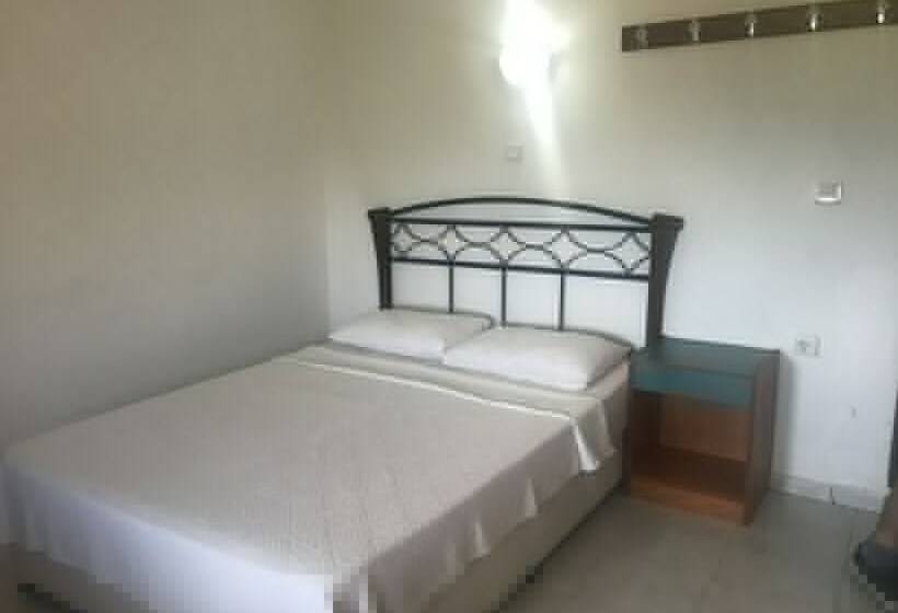 Номер Economy, Yakamoz Otel