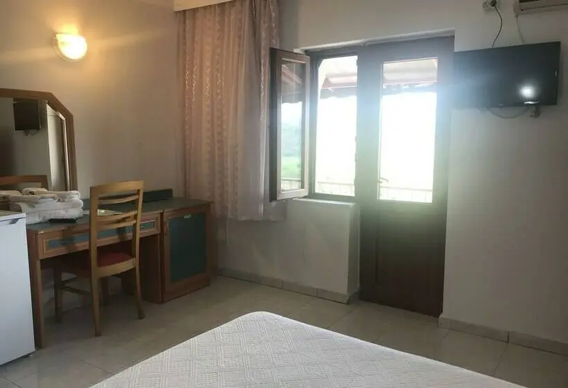 Economy-huone, Yakamoz Otel