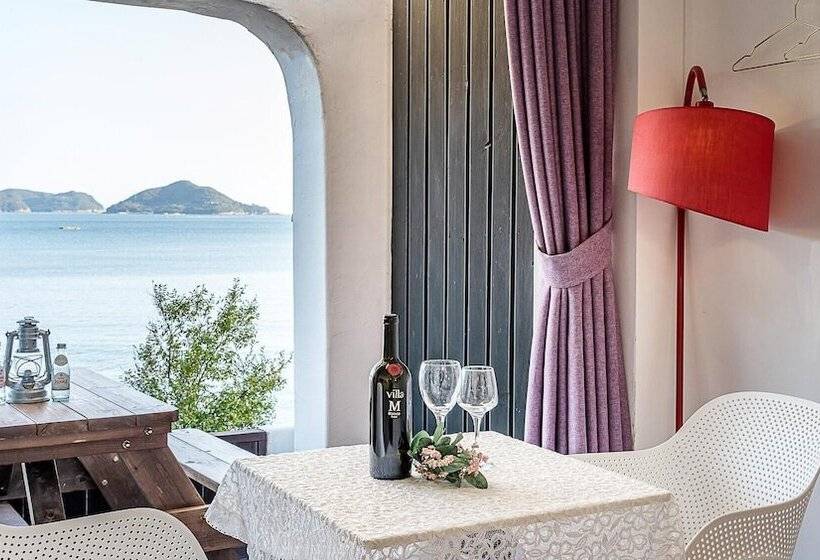 １ベッドルームベーシックアパートメント, Namhae Opera House Pension