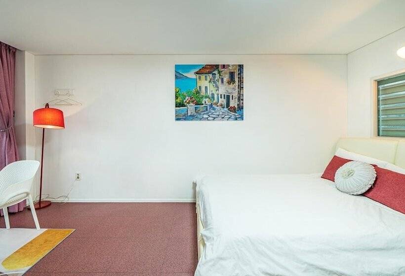 １ベッドルームベーシックアパートメント, Namhae Opera House Pension