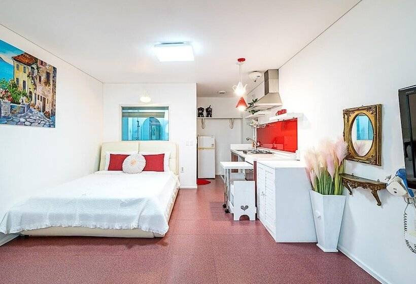 １ベッドルームベーシックアパートメント, Namhae Opera House Pension