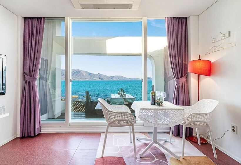 １ベッドルームベーシックアパートメント, Namhae Opera House Pension