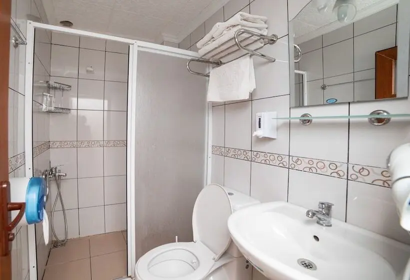 Standard Kolmen Hengen Huone, Yakamoz Otel