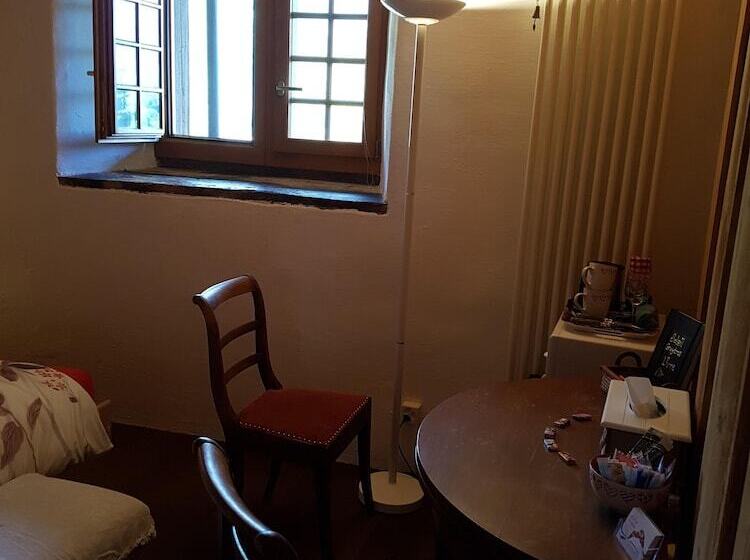 חדר סטנדרט נוף להרים, Au Soleil De Gruyères Chez Chantal