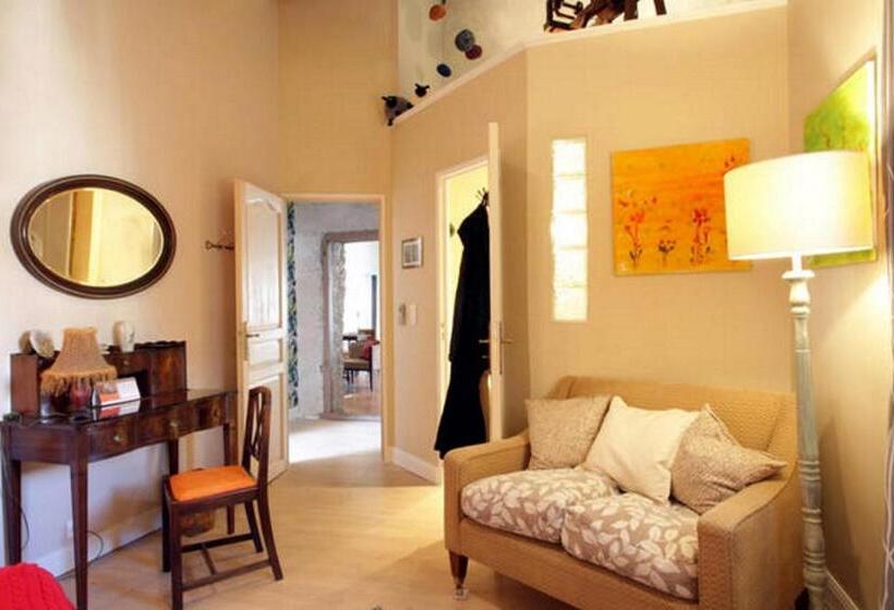 חדר דלוקס, Maison De Textile