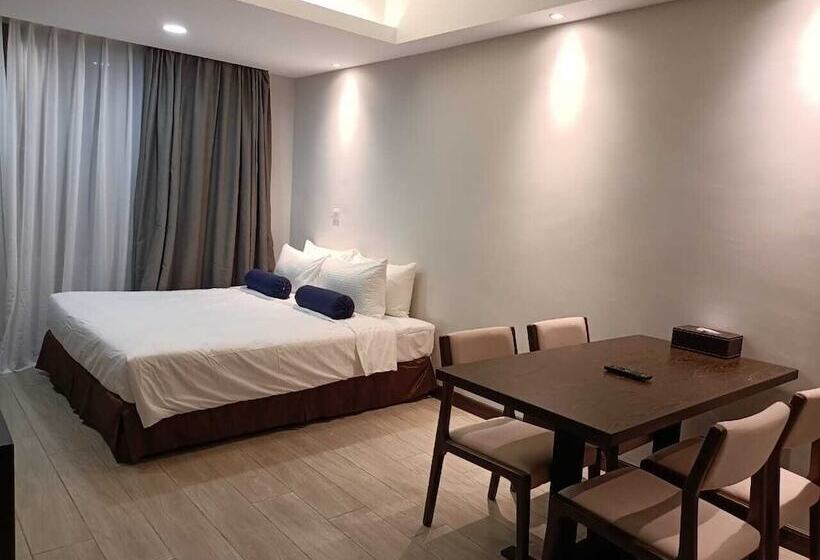 جناح عائلي, Pacific Regency Beach Resort Port Dickson