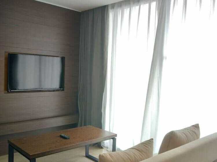 جناح عائلي, Pacific Regency Beach Resort Port Dickson