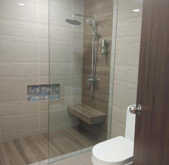 جناح عائلي, Pacific Regency Beach Resort Port Dickson