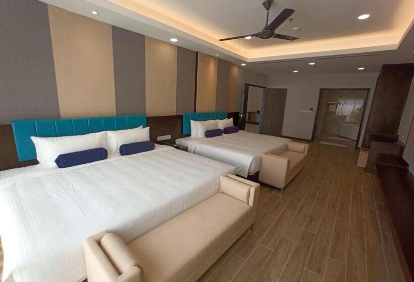 غرفة دور أخير, Pacific Regency Beach Resort Port Dickson