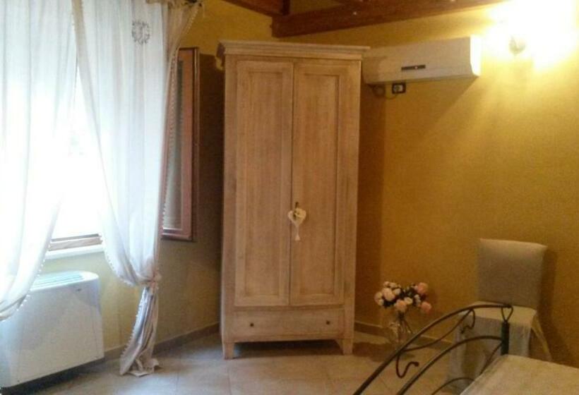 جناح, Borgo Santa Lucia