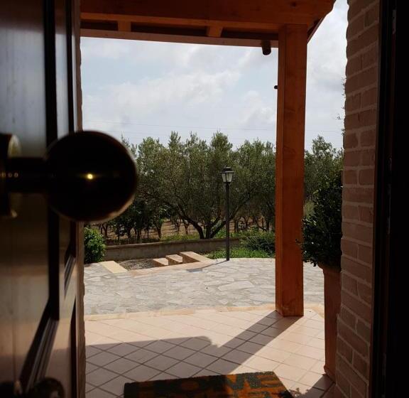 جناح, Borgo Santa Lucia