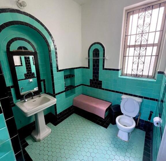 חדר סטנדרט עם מיטת קינג, Hostal Rosa Mexicano   Hostel