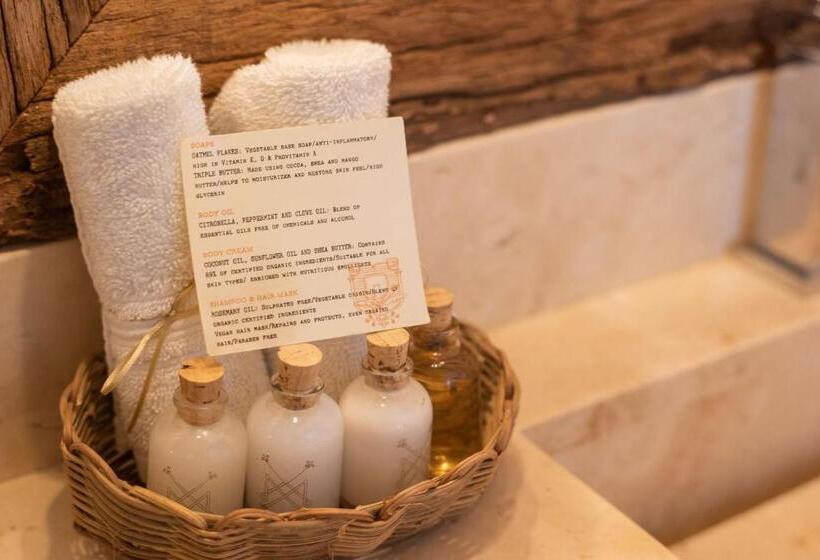 اتاق لوکس, Verde Morada