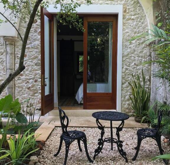 اتاق استاندارد با چشمانداز باغ, Verde Morada