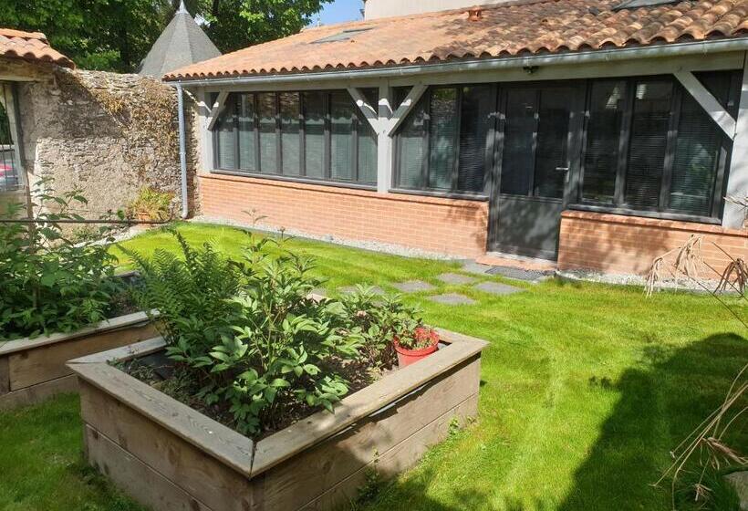 キングサイズベッドのスタンダードルーム, L Inattendu