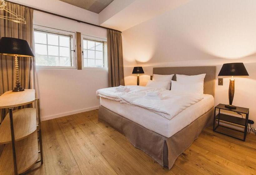 Апартаменты 2 Спальни, Gut Damp Ferien Lofts