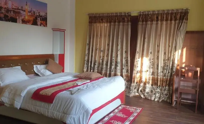 اتاق لوکس خانوادگی, London House Resort