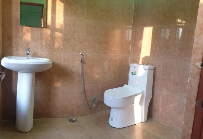 اتاق لوکس یک تخته, London House Resort