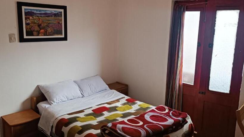 اتاق استاندارد با بالکن, Sk Hostal