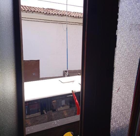 غرفة قياسية مزوَّدة بشُرفة, Sk Hostal