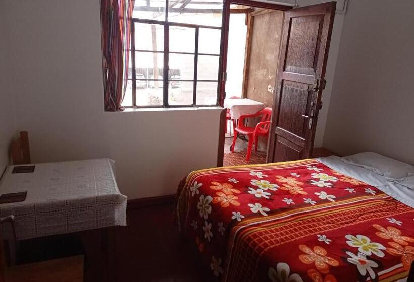 غرفة ديلوكس مزودة بشرفة, Sk Hostal