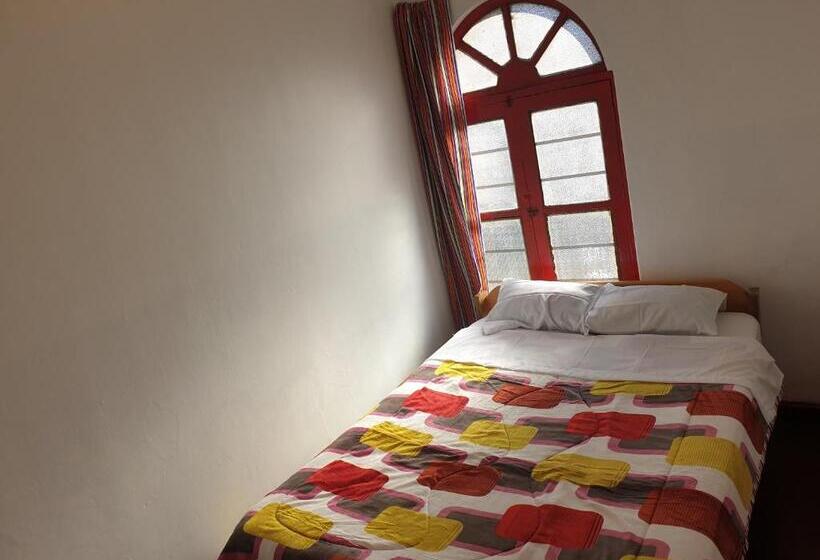 اتاق عادی, Sk Hostal