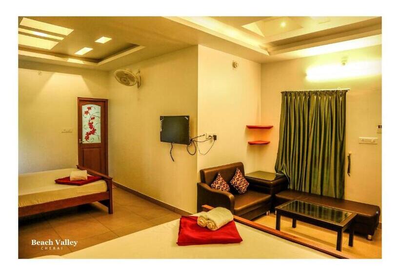 חדר משפחתי, Cherai Beach Valley