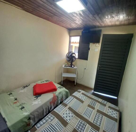 バス共有のスタンダードルーム, Em Sbo   São Francisco