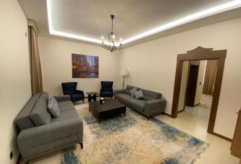 سوییت خانوادگی, Haden