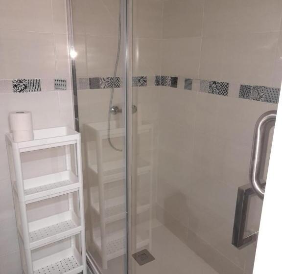 标准工作室, Hospedaje Benacazon A49