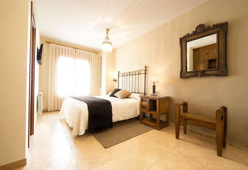 Номер Стандарт Трехместный, Quintanares