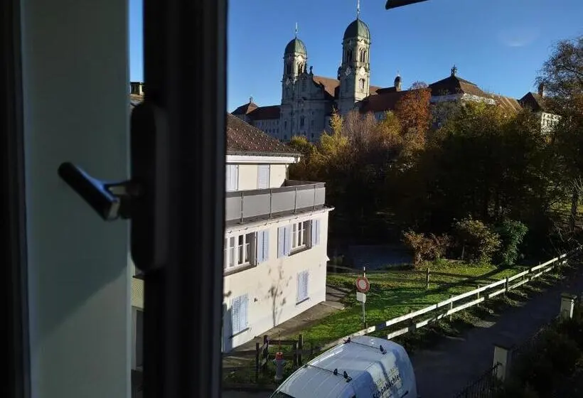 バス共有のスタンダードルーム, Gasthaus Meinradsberg
