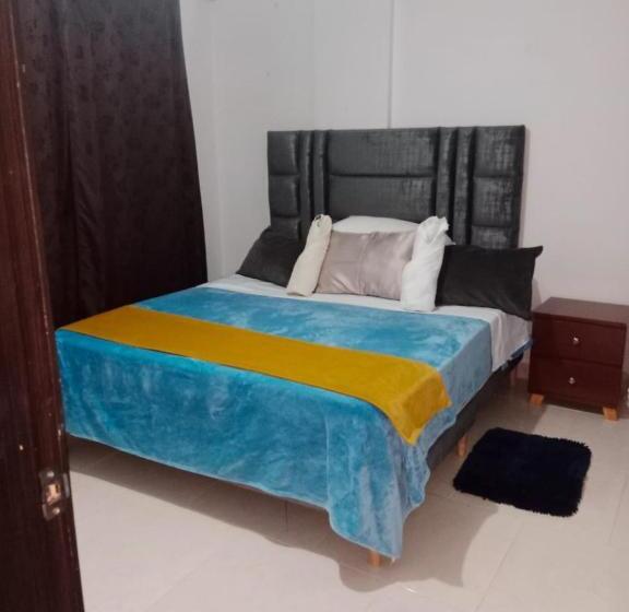 스위트 킹사이즈 침대, Guadalupe Home