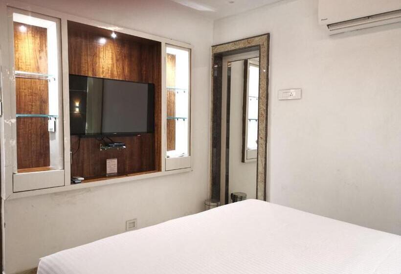 חדר דלוקס, Krishna S Wood Villas