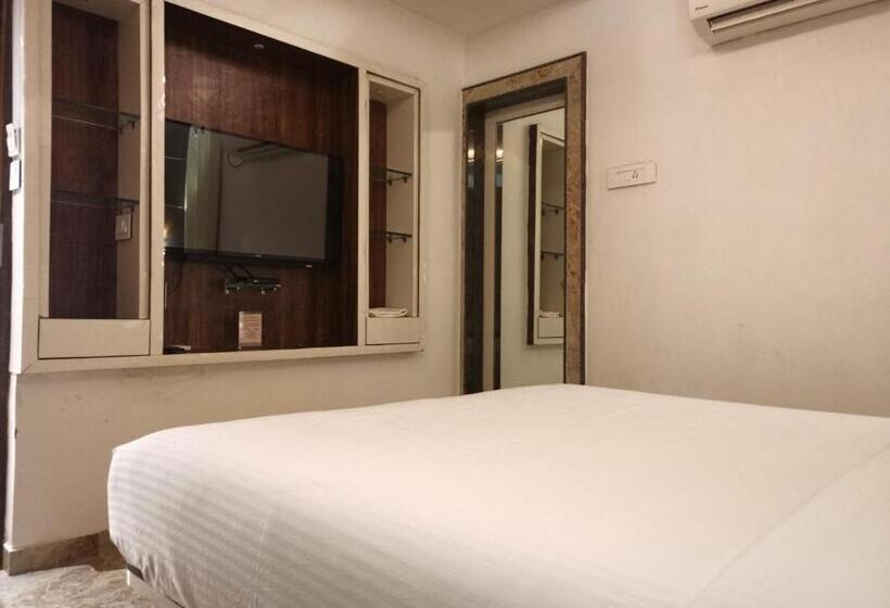 חדר דלוקס, Krishna S Wood Villas